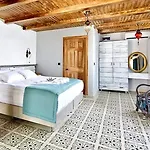 Fi Light Solto Boutique Hotel