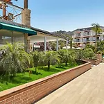Fi Light Solto Boutique 3*