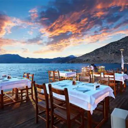 Fi Light Solto Boutique Hotel 3*